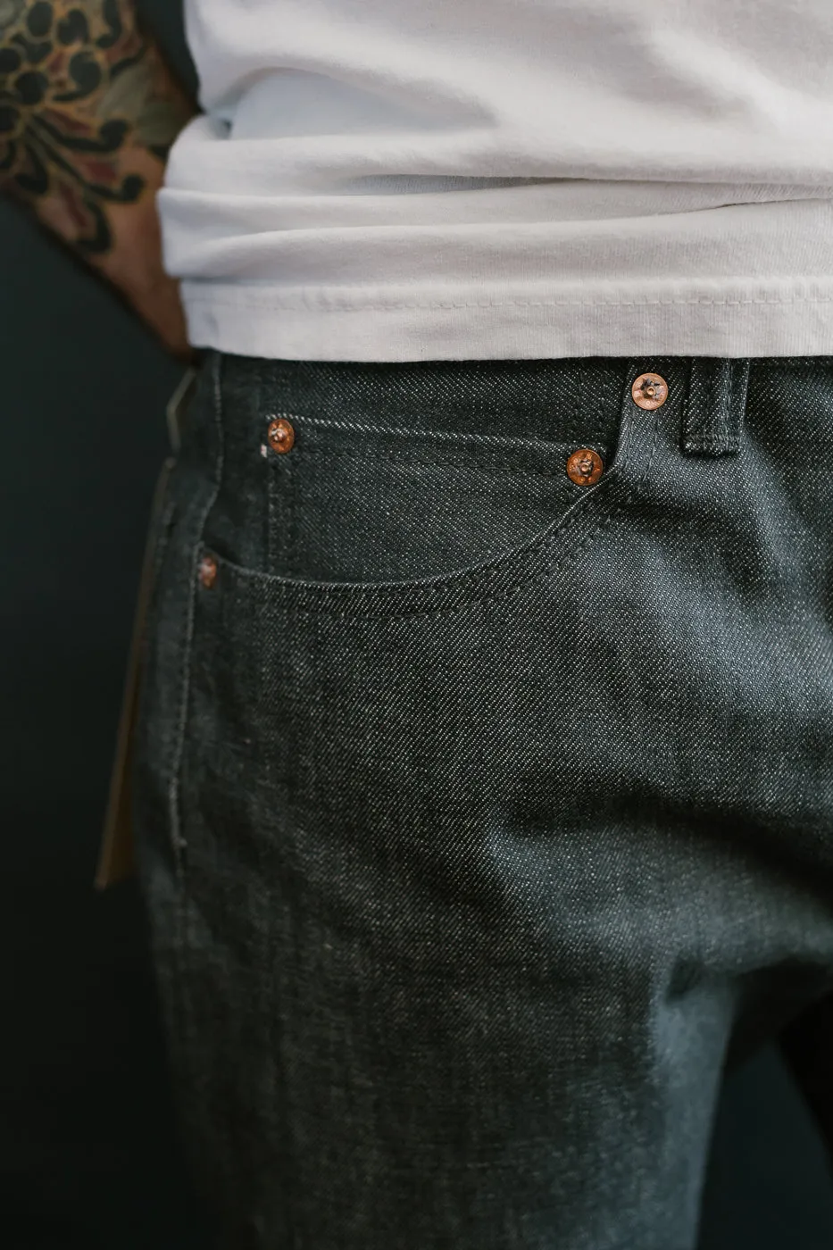 0306-70G - 14oz - Grey Selvedge Denim - Tight Tapered