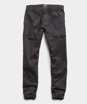 Camp Stretch Drawstring Jogger in Black