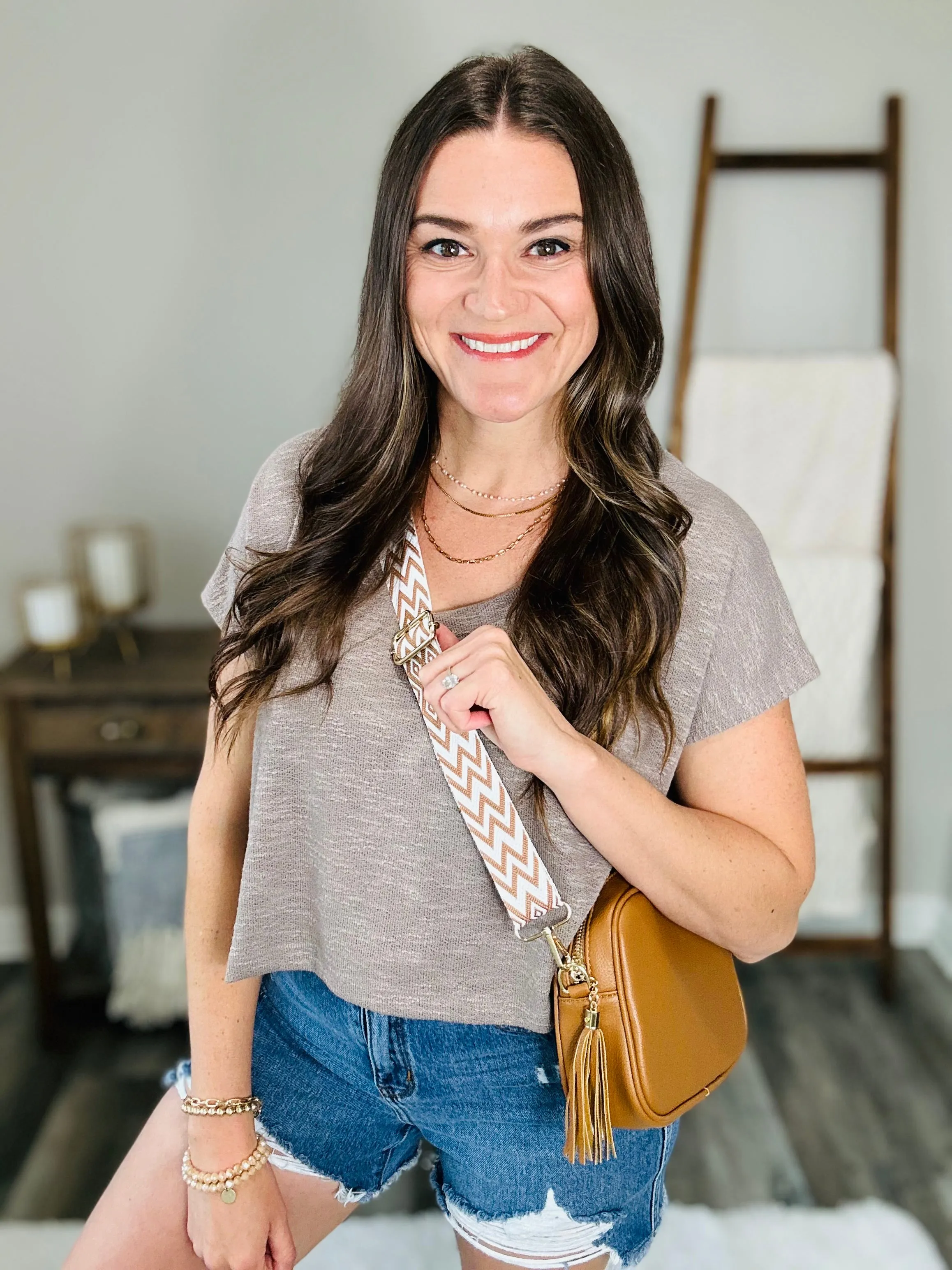 Classic Comfort V-Neck Top in Mocha