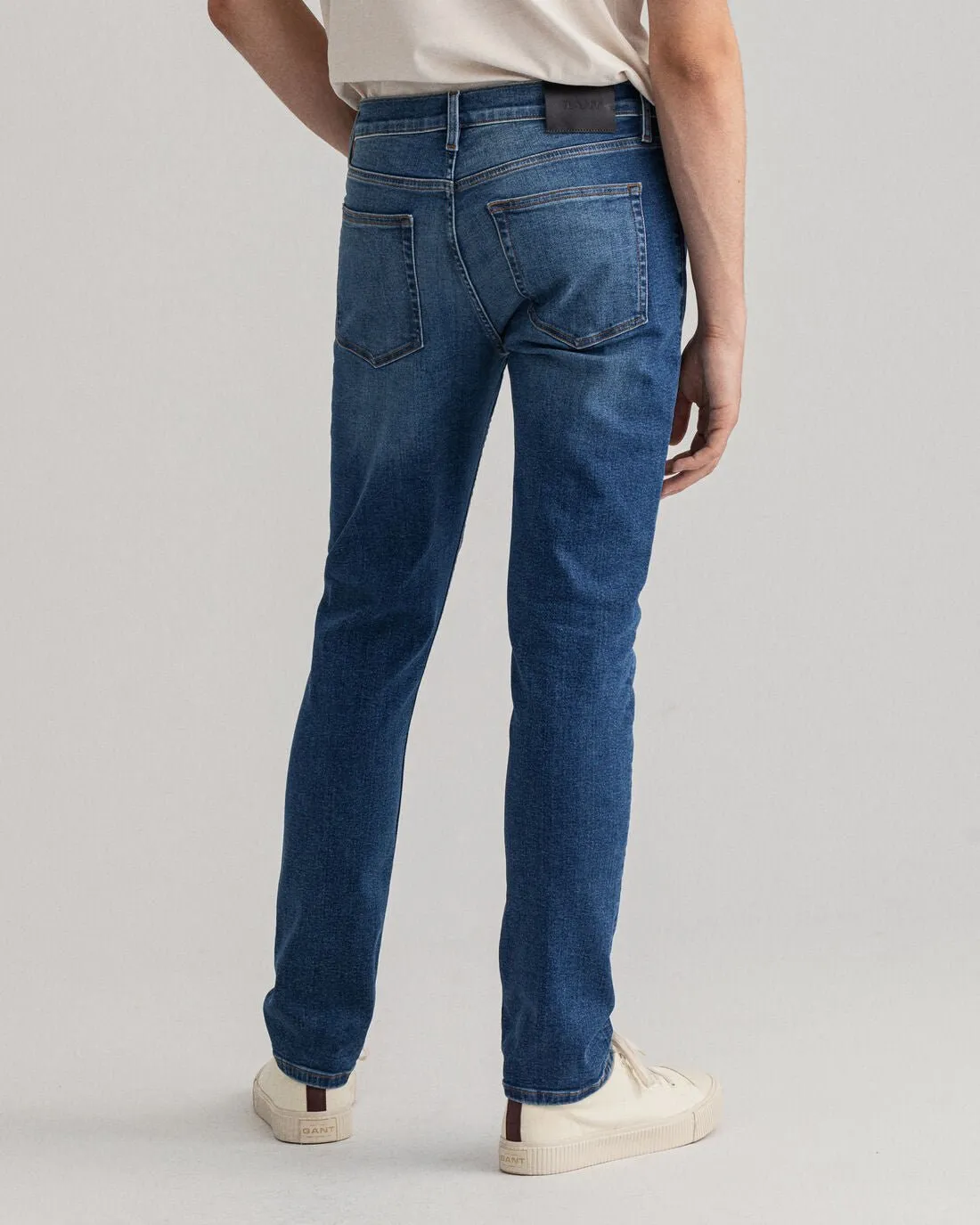 GANT Maxen Extra Slim Fit Retro Shield Jeans