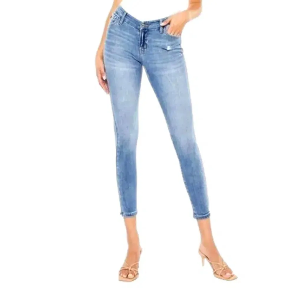 High-waist women's light-wash jeans