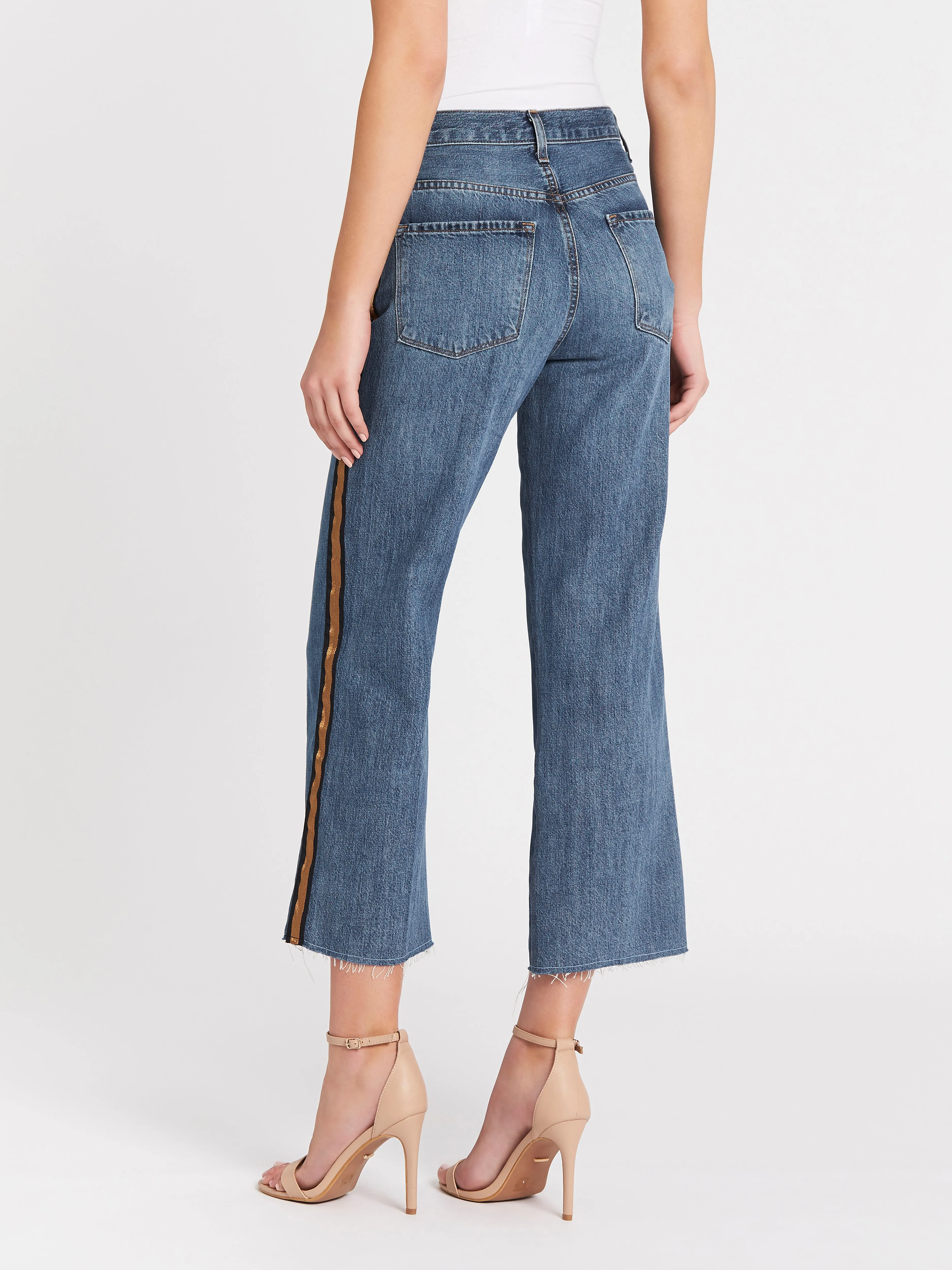 Joan High Rise Crop Jean