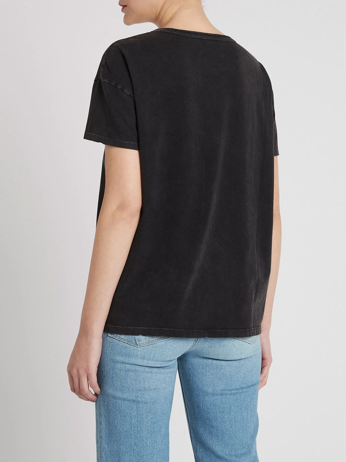 Lila Tee