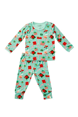 Long Sleeve Pajama Set - Santa Mail