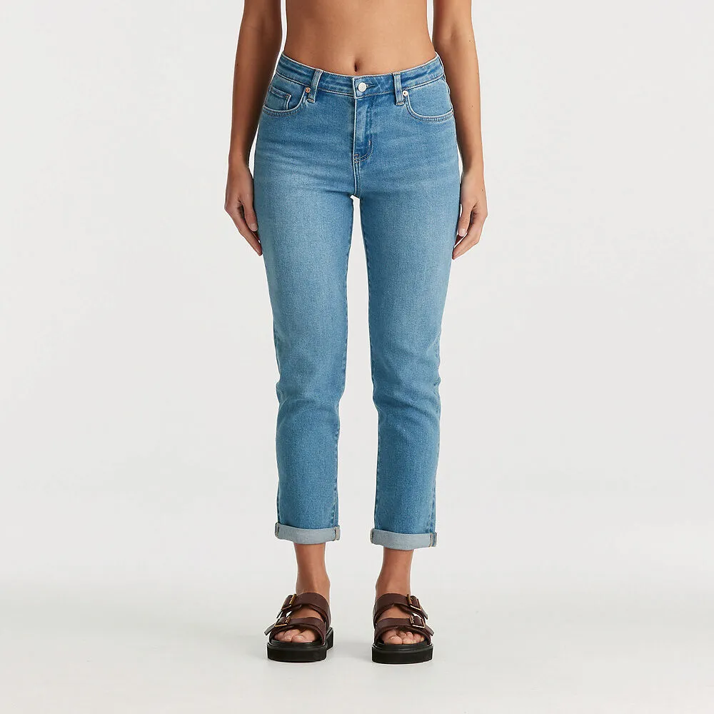 Mid Boyfriend Jean - Blue Courtesy