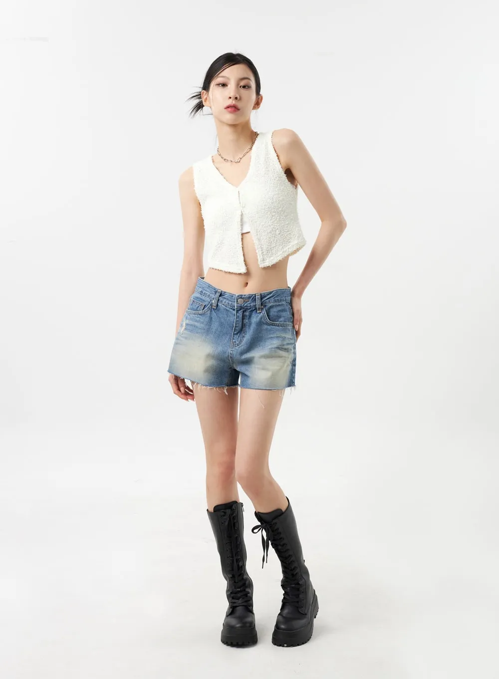 Mid-Rise Denim Shorts CU309