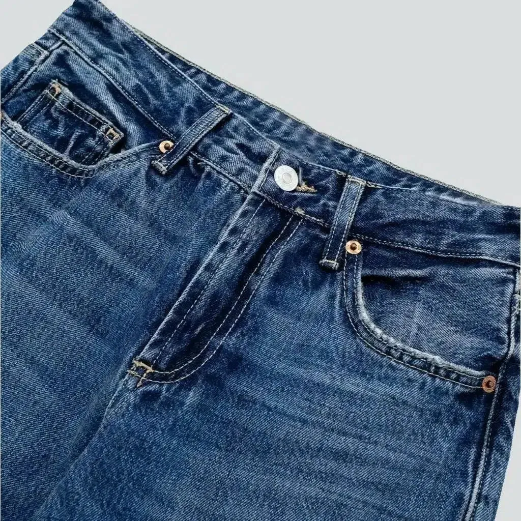 Mid-waist women's stonewashed jeans