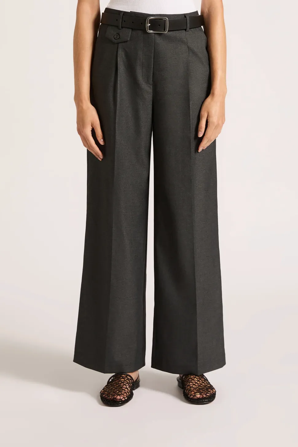 NU26120 DAKOTA TAILORED PANT - CHARCOAL