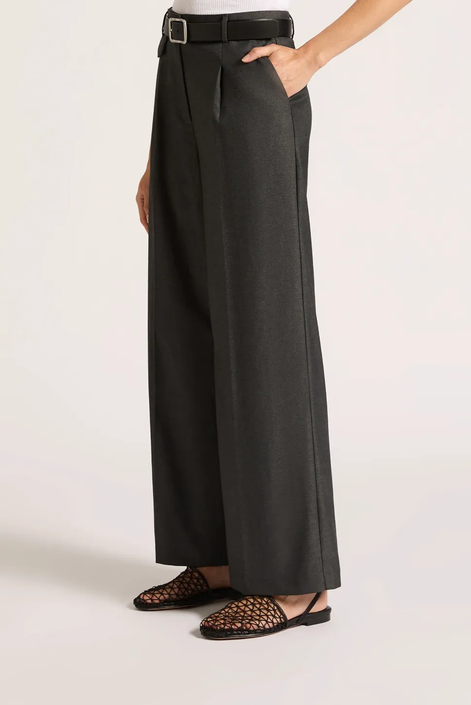 NU26120 DAKOTA TAILORED PANT - CHARCOAL