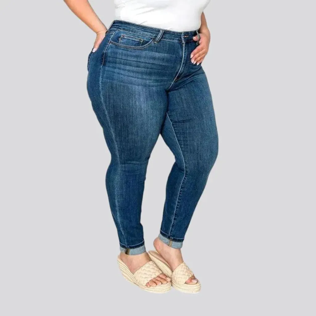 Sanded women's casual jeans