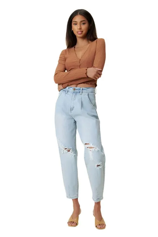 TEEK - Light Wash Distressed Slouchy Jeans