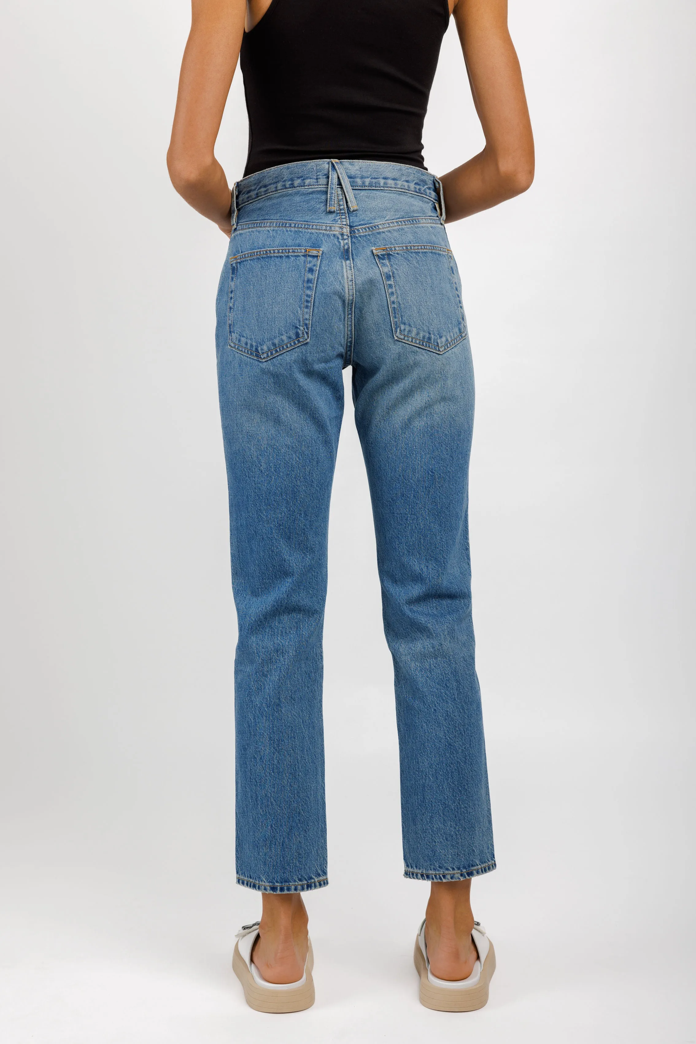 Virginia Slim Jeans in Pay No Mind